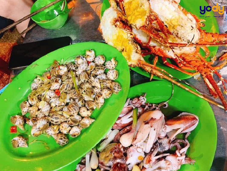 Các món ăn đặc sản