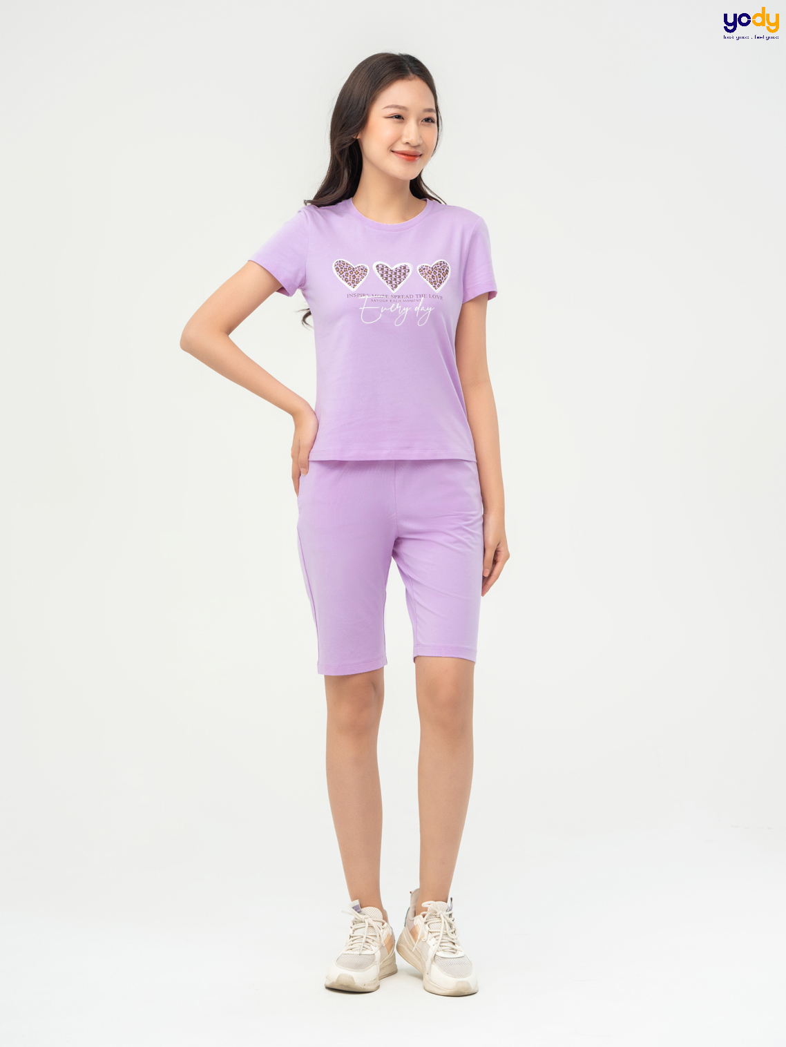 Bộ đồ mặc nhà mùa hè cotton “gây bão” thị trường thời trang 2023