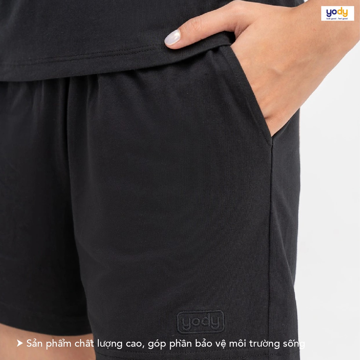 Đồ Bộ Nữ Quần Sooc Thêu Logo Cotton USA