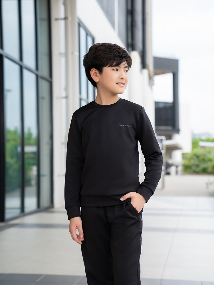 Bộ đồ thể thao cho bé trai mùa đông