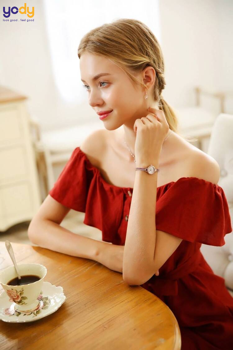 Đeo đồng hồ đúng cách cho nữ hợp với sự kiện tham dự