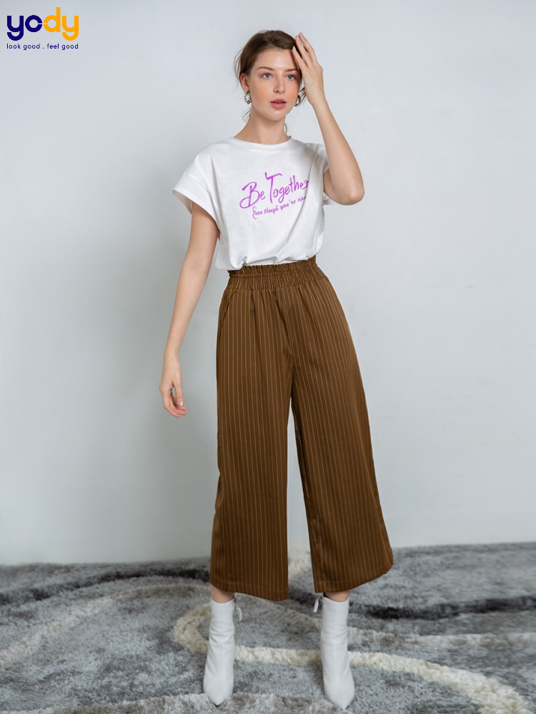 Phong cách sang chảnh với áo thun, quần culottes