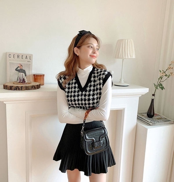 Phối đồ với áo gile nữ Cách phối đồ với áo ghi lê nữ
