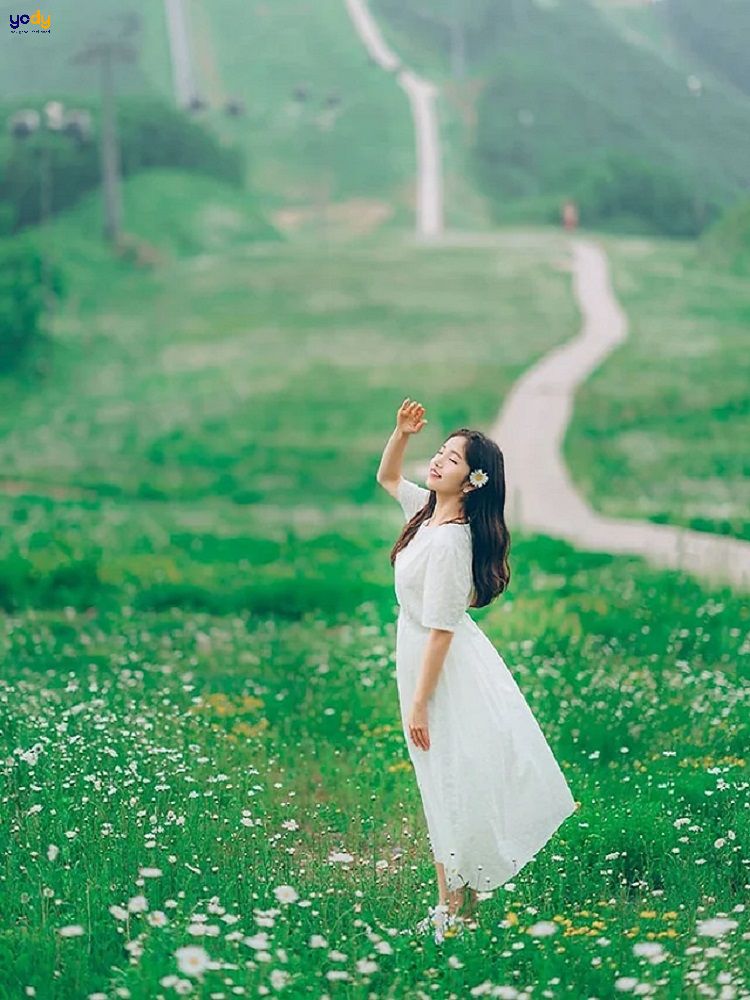 cách tạo dáng chụp ảnh đẹp khi mặc váy