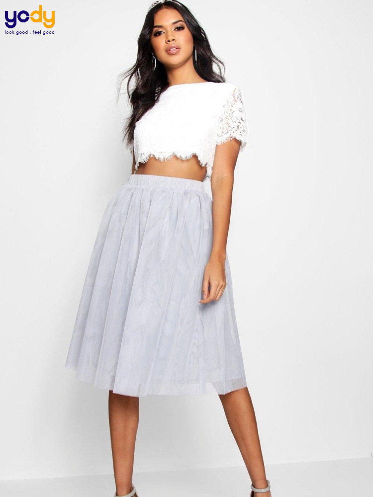  Croptop phối cùng chân váy công chúa
