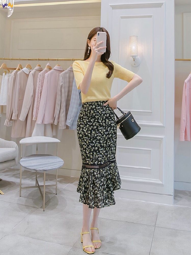 Chân váy đuôi cá hoa nhí đầy quyến rũ của GU - Nhật Bản | Shopee Việt Nam