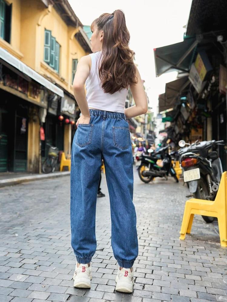 quần jean ống rộng phù hợp với dáng người nào