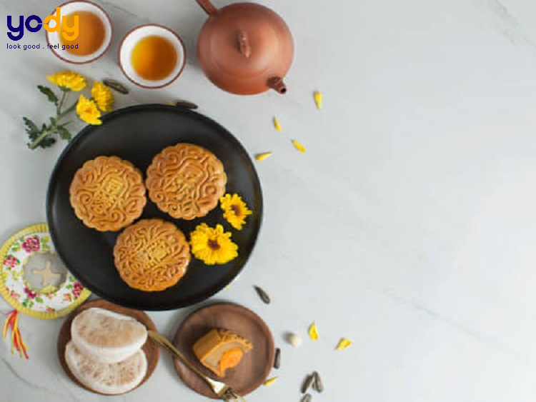 Ảnh bánh trung thu theo phong cách tối giản