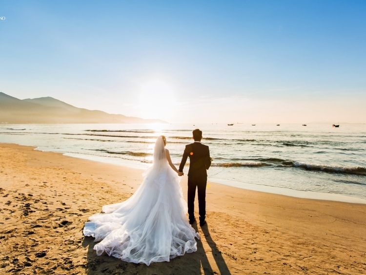Chụp ảnh cưới Hàn Quốc ngoài trời