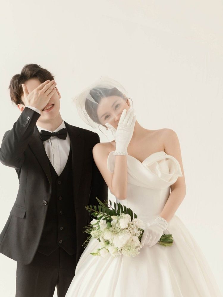 Chụp ảnh cưới Hàn Quốc trong studio