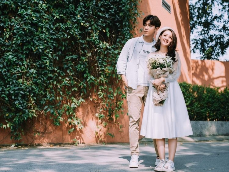 Chụp ảnh cưới Hàn Quốc ngoài trời