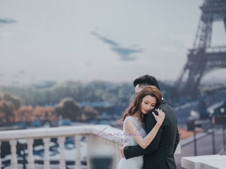 Chụp ảnh cưới Hàn Quốc ngoài trời