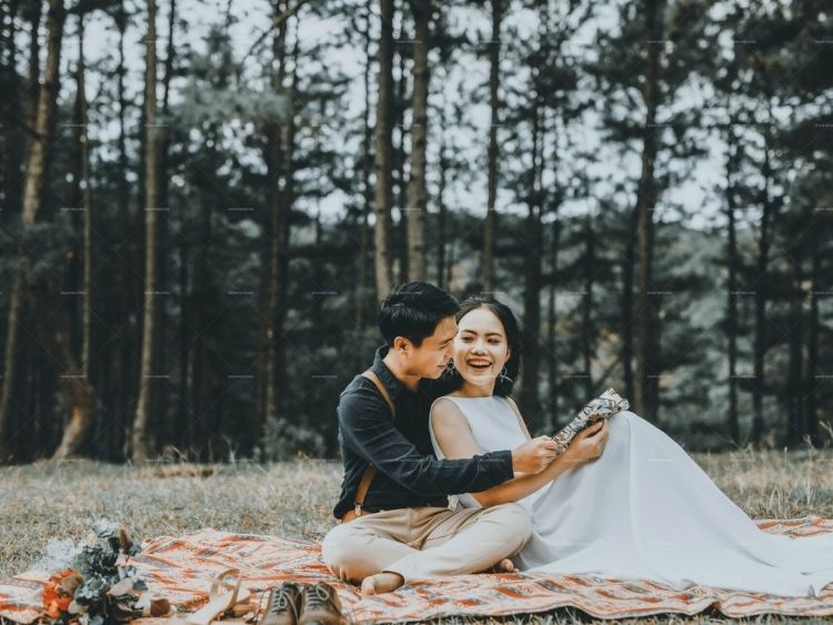 Chụp ảnh cưới Hàn Quốc ngoài trời