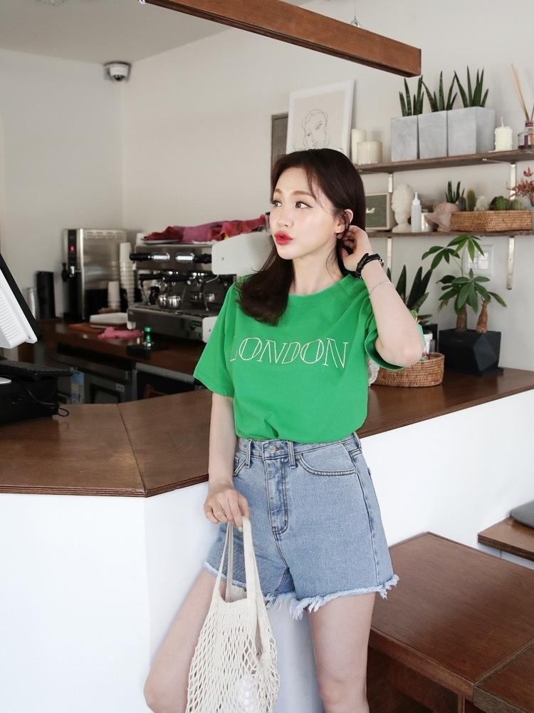 Cac dang quan mac chup ky yeu với bien dep