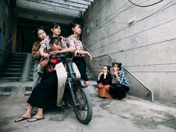 Cac dang quan mac chup ky yeu với bien dep