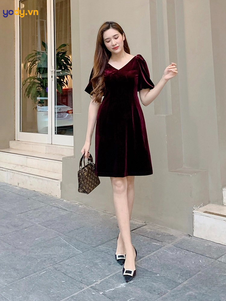 Đầm nhung xòe, Váy nhung thiết kế dự tiệc, đi chơi sang chảnh_Habi Fashion  - Đầm, váy nữ | ThờiTrangNữ.vn