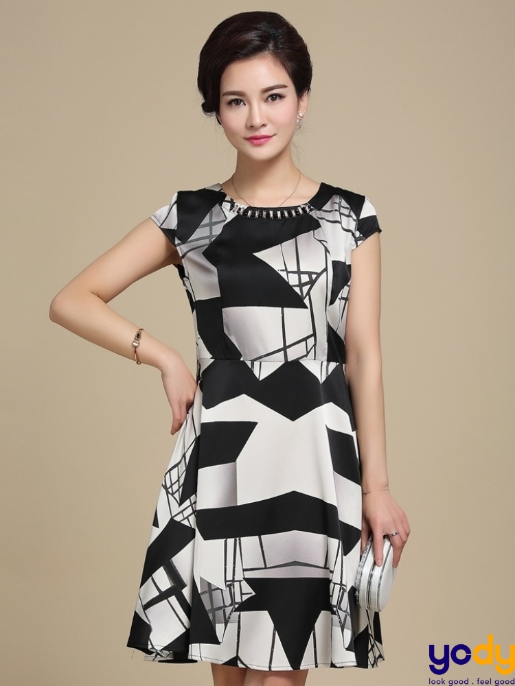 ĐẦM TRUNG NIÊN SANG TRỌNG - MYMY DRESS SƯỜN XÁM CHO MẸ