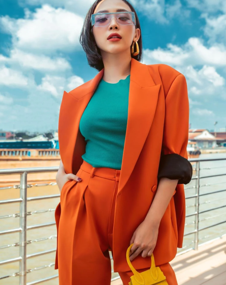 Đi đám cưới mặc gì?