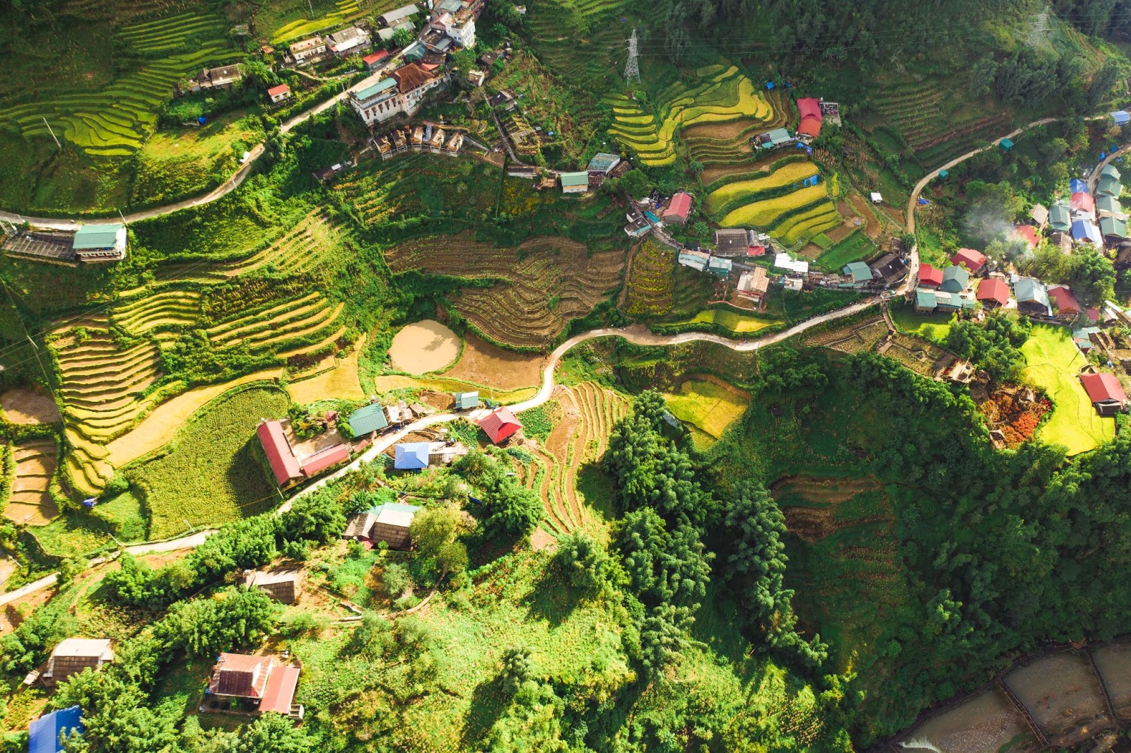 Đi Sapa mặc gì đẹp mix đồ style đi sapa