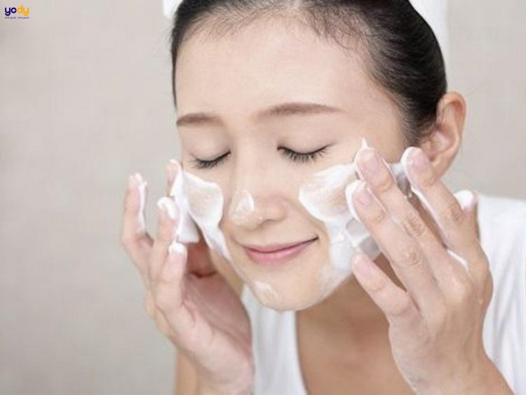 Vì sao nên nhận biết độ pH của sữa rửa mặt?