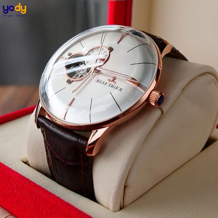 Đồng hồ cơ là gì?
