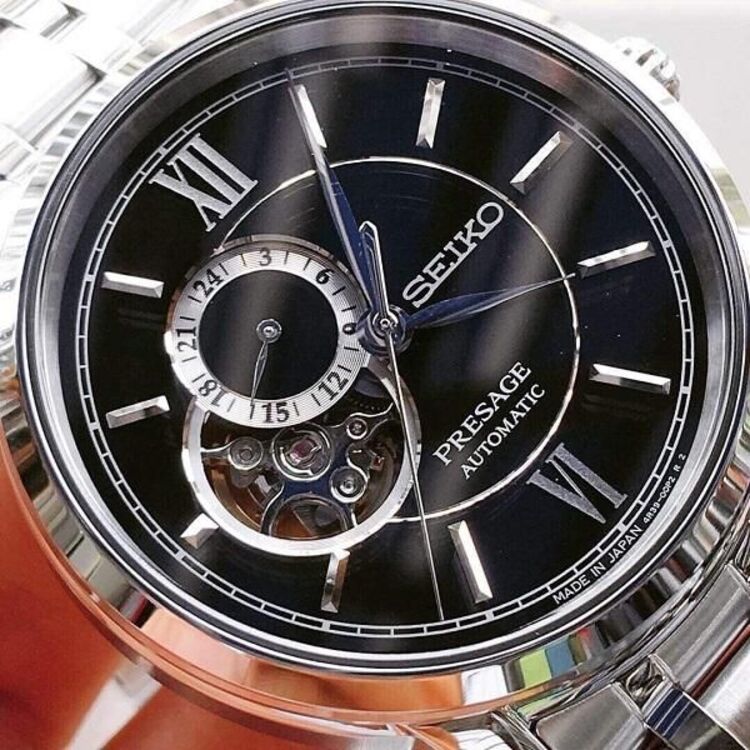 Các mẫu đồng hồ cơ lộ máy đẹp