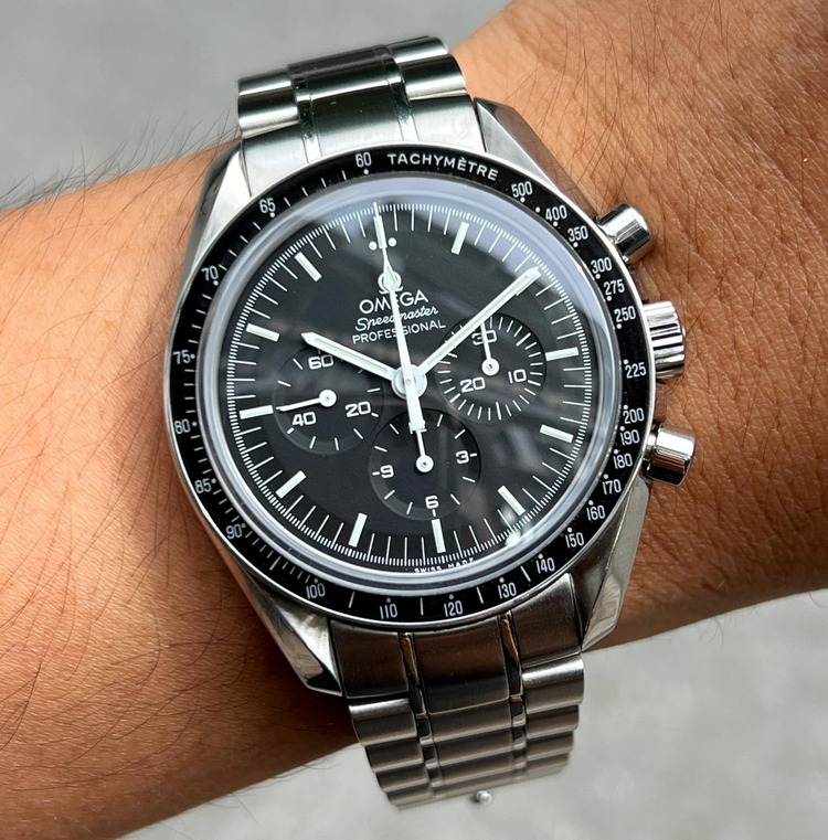 đồng hồ omega