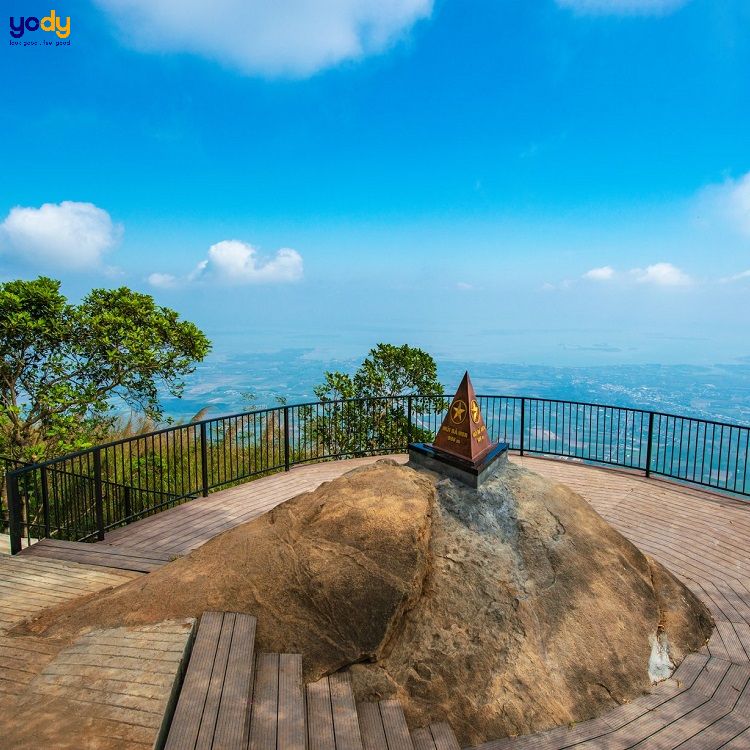 Tây Ninh - Nóc nhà Đông Nam Bộ
