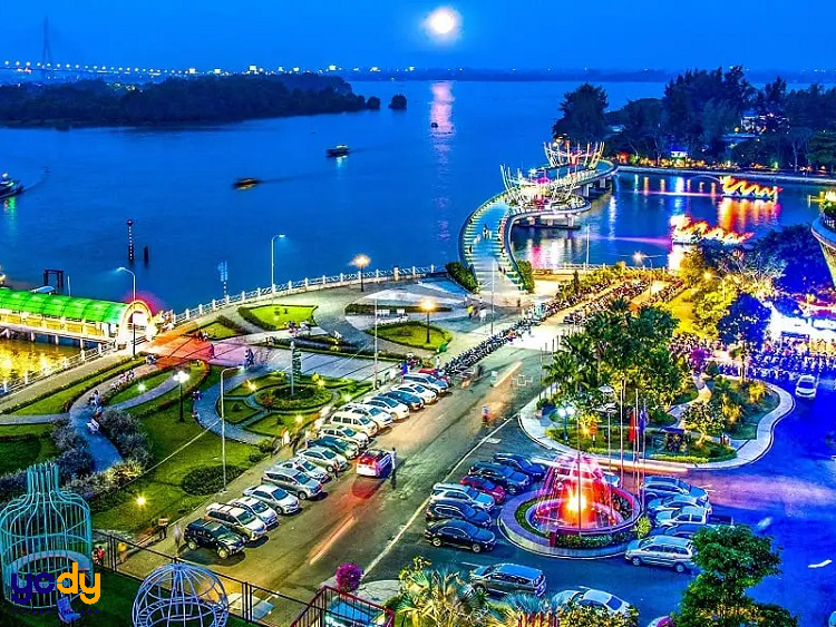 Chợ nổi Cái Răng Cần Thơ
