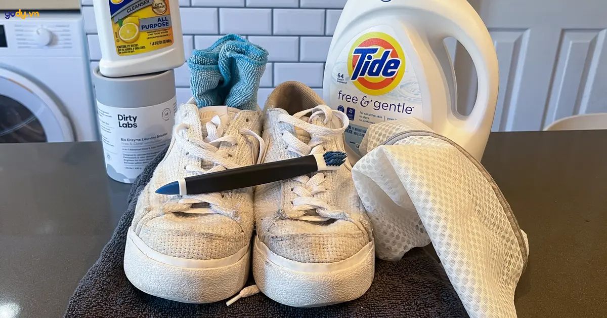 giặt giày bằng máy giặt