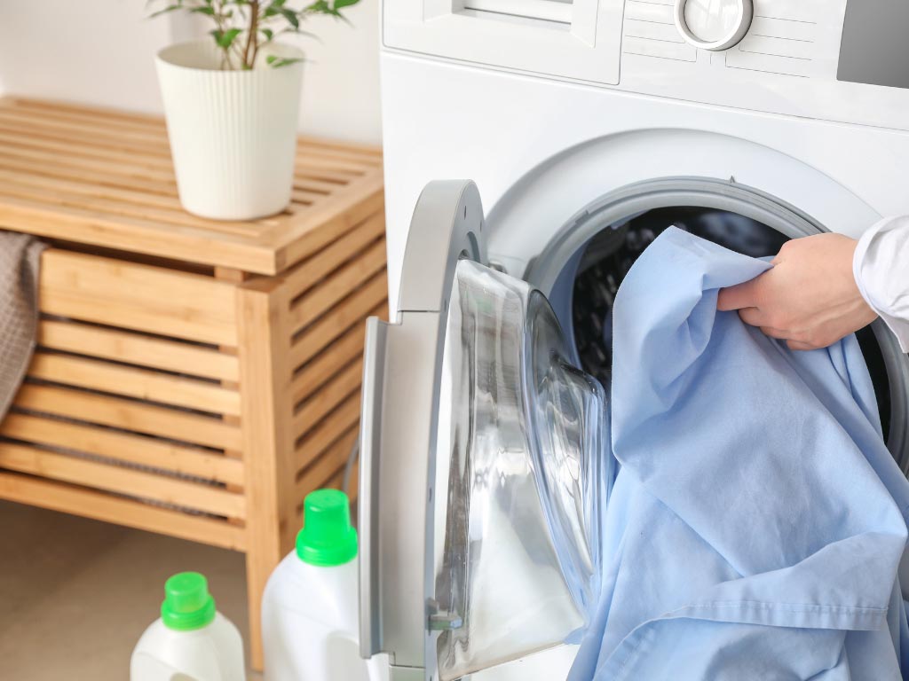 Điểm mạnh, yếu của giặt khô