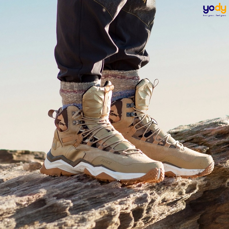 giày trekking