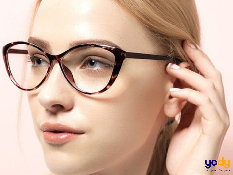 gọng kính mắt mèo