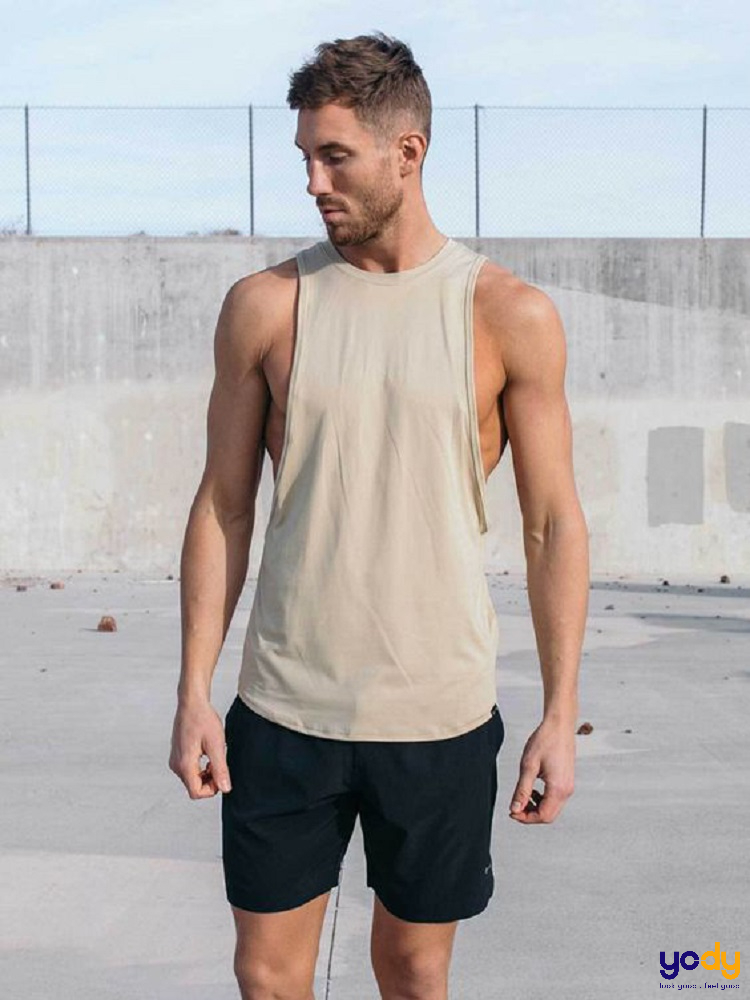 gym tank top