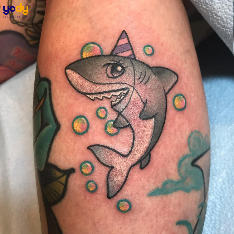 Tattoo cá mập siêu dễ thương