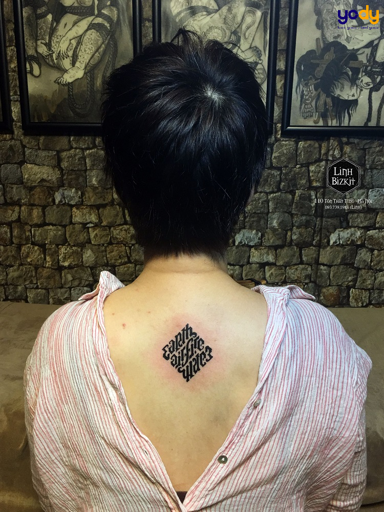 Tổng hợp các mẫu hình tattoo sau gáy đẹp và ý nghĩa nhất dành cho bạn