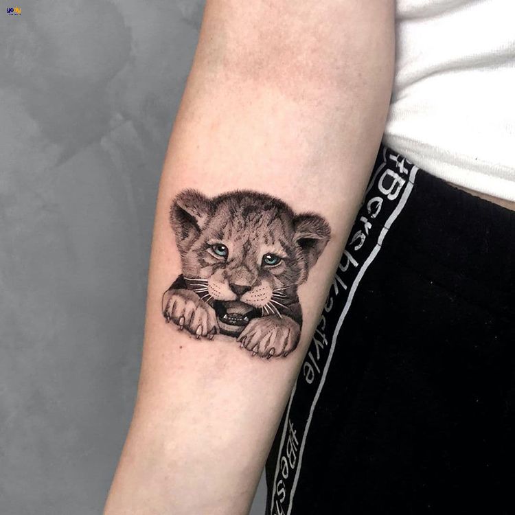 Tattoo sư tử con mini đáng yêu