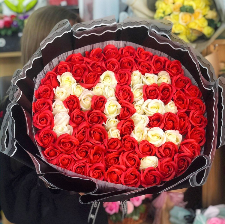 Hoa hồng tặng mẹ