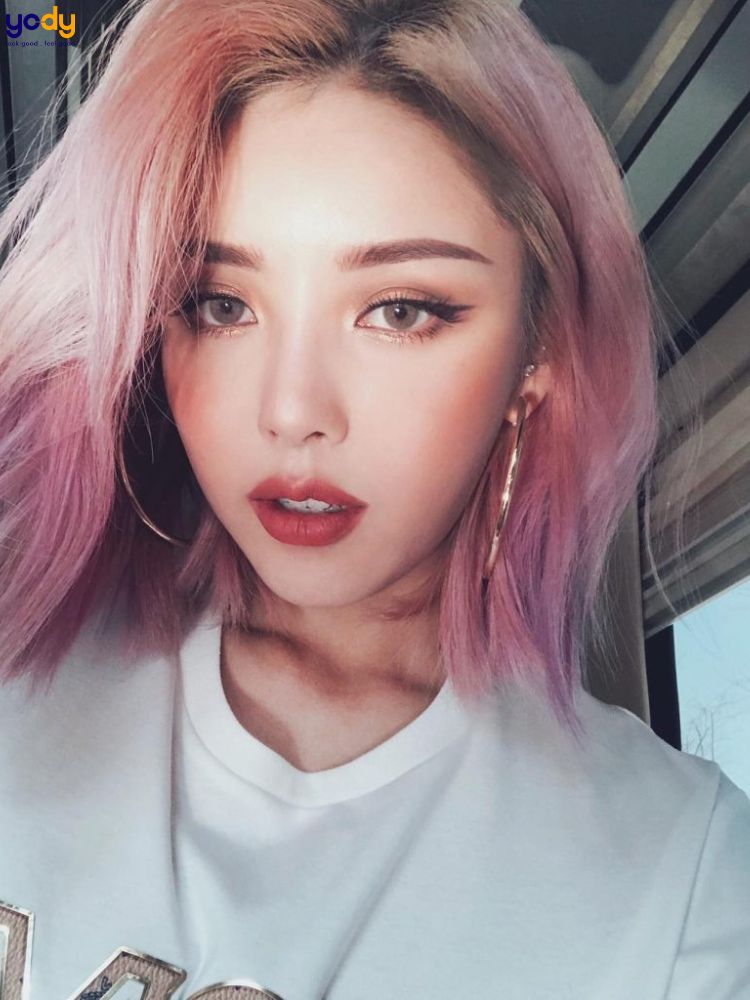 Lưu ý khi nhuộm tóc hồng khói