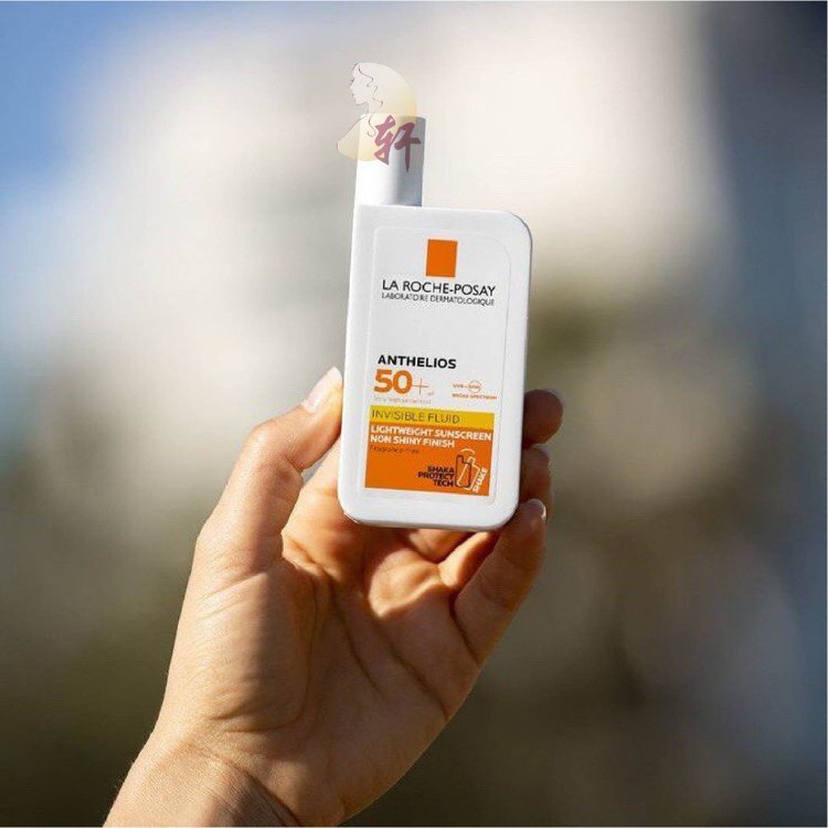 Kem chống nắng La Roche Posay cho da dầu mụn Anthelios Invisible Fluid SPF50+