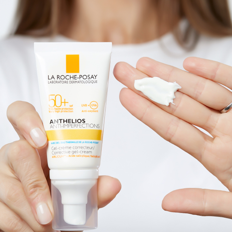 Kem chống nắng La Roche Posay cho da dầu mụn Anthelios Anti-Imperfection Corrective