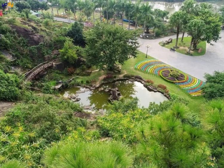 Khu du lịch sinh thái Núi Ngăm