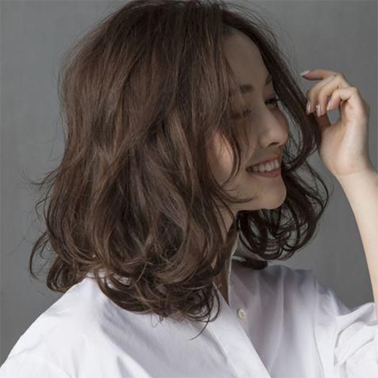 5 kiểu tóc thích hợp cho phụ nữ bước sang tuổi 40