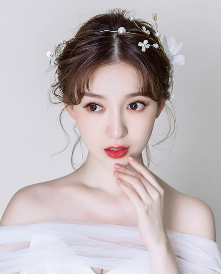 mascara và các sản phẩm trang điểm khác