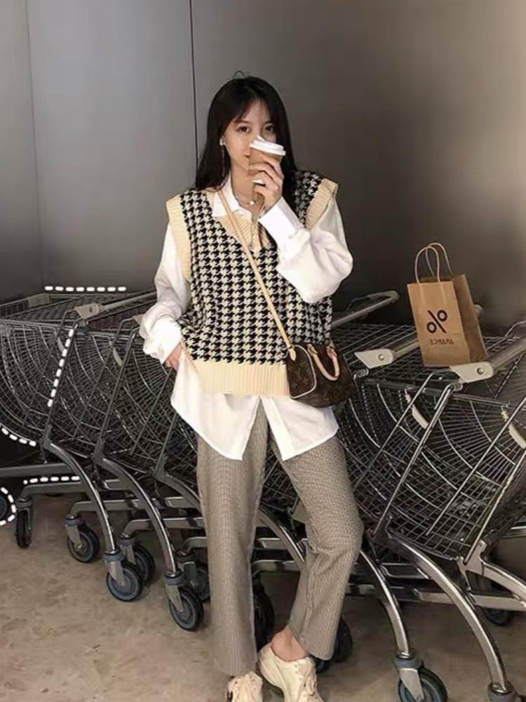 Bật mí 6 cách phối đồ với áo ghi lê nữ cho bạn xinh đẹp mỗi