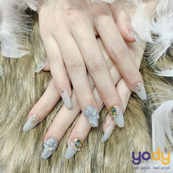 100+ Mẫu nail cô dâu đẹp cho ngày cưới thêm cuốn hút - Zicxa | Stylish nails,  Pink nails, Blue nails