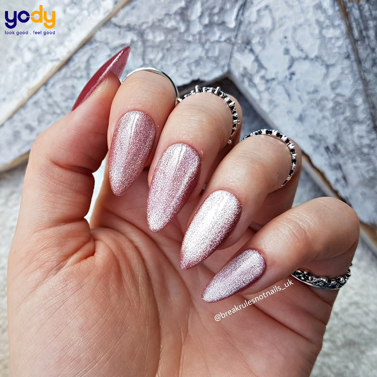 mẫu nail mắt mèo đẹp