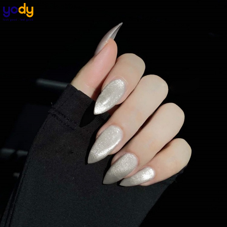 mẫu nail mắt mèo đẹp