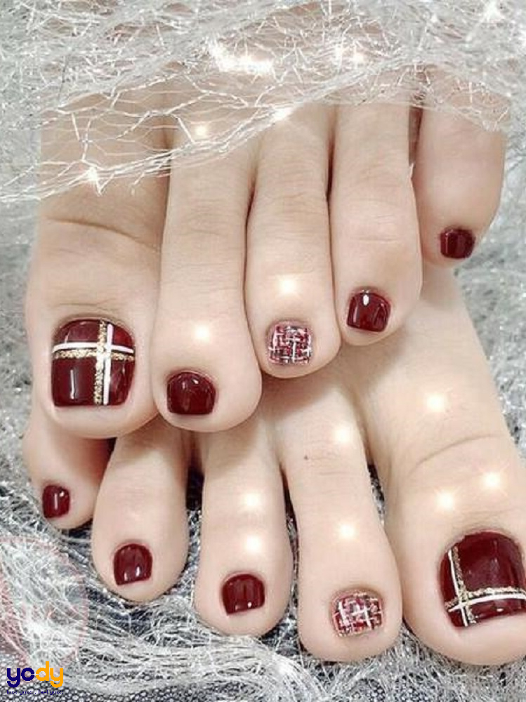 Điểm danh 25+ màu nail cho da ngăm đen giúp tôn da, sang chảnh