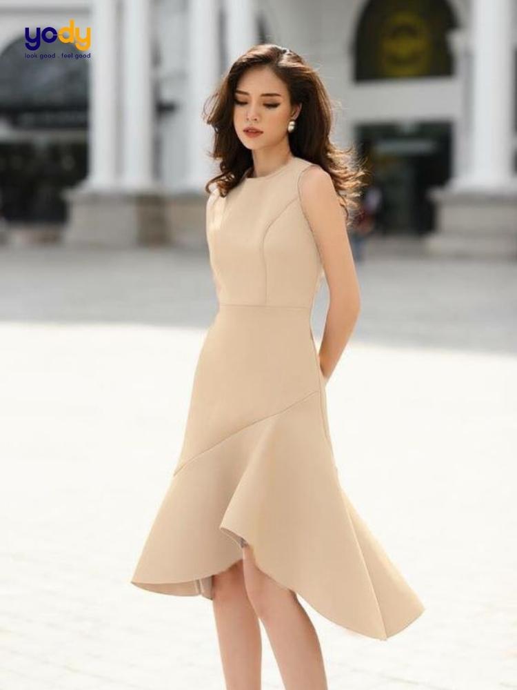 Váy liền thân kiểu retro kiểu váy đuôi cá đơn của phụ nữ 2020 mới mùa hè tự  canh cổ vuông váy xẻ - Váy eo cao 🆘 Kho Hàng Tàu |